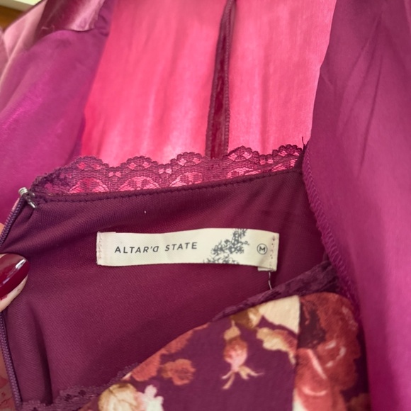 Gorgeous Silky Maxi Dress with Matching Velvet Coat - Picture 3 of 6